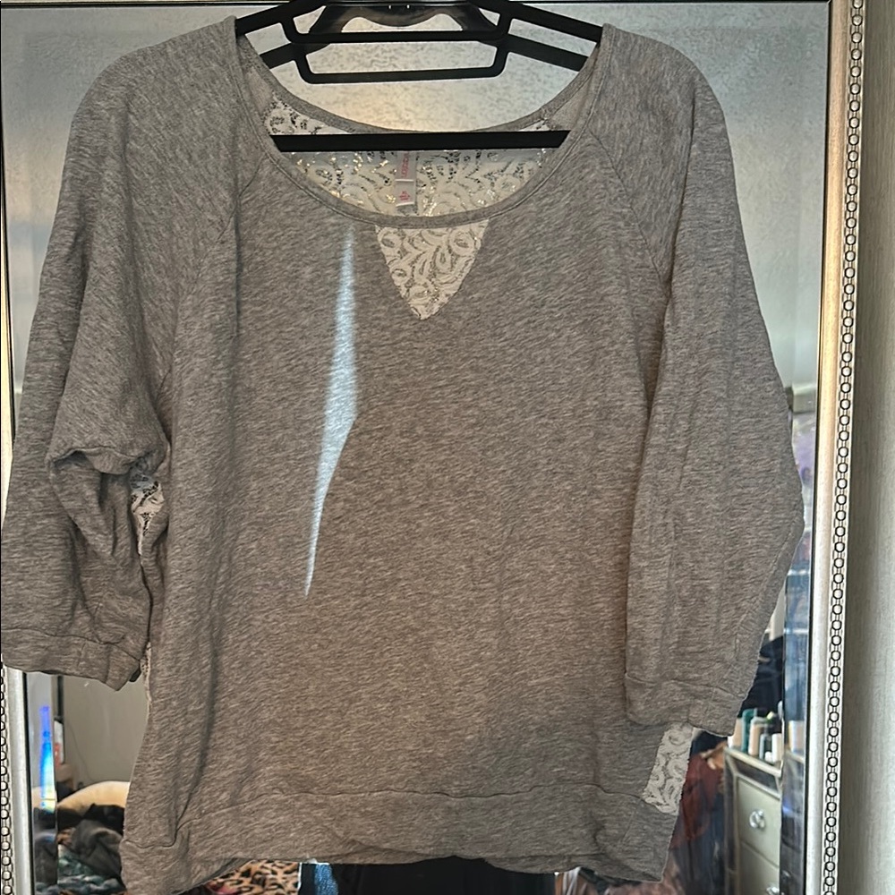 Xhilaration Gray Cream Cut Out Blouse